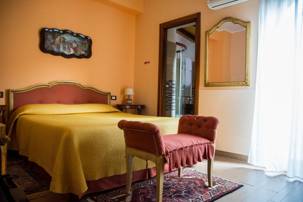 B&B Villa Liliya Fiumefreddo di Sicilia Exteriér fotografie